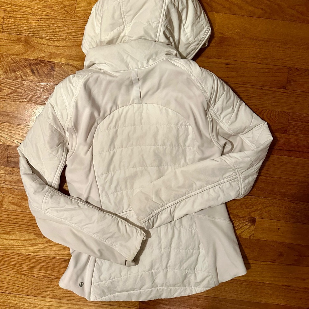 lululemon athletica white Jacket - Picture 3 of 5